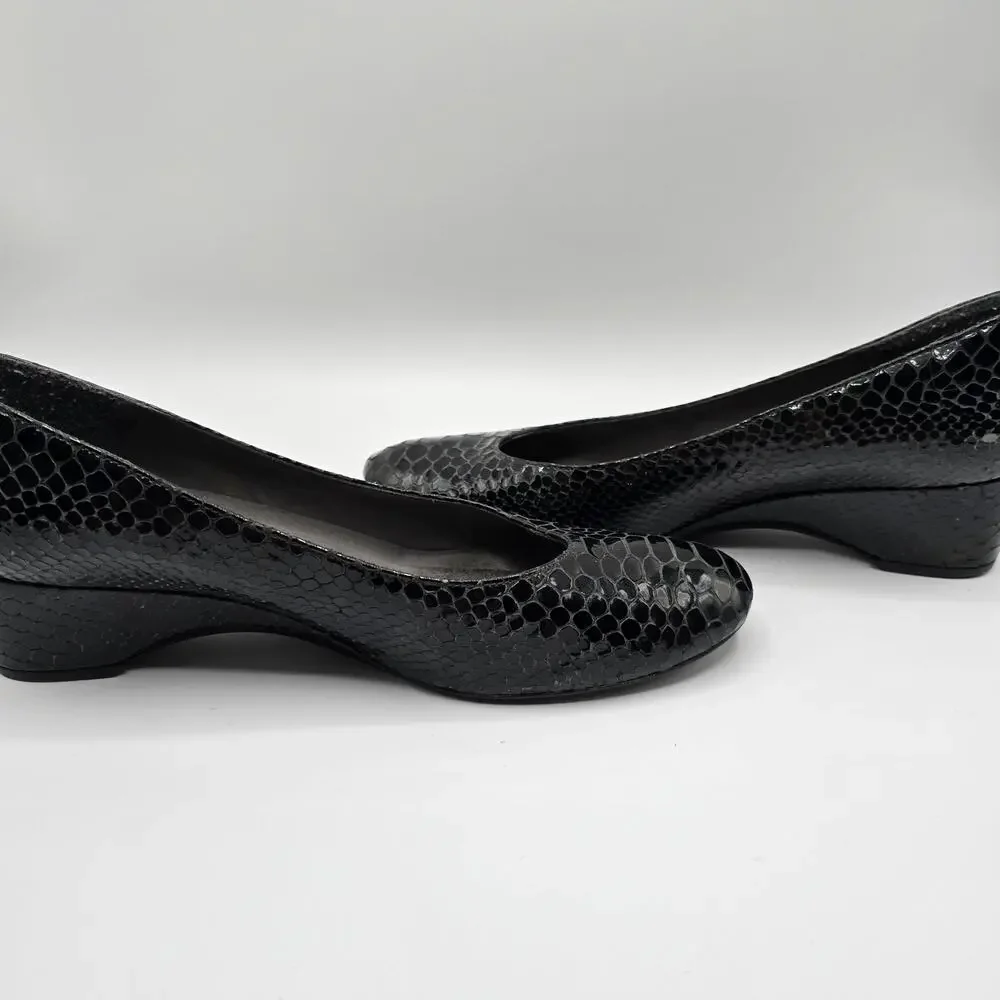 Stuart Weitzman black patent snake print low heel close toe wedges